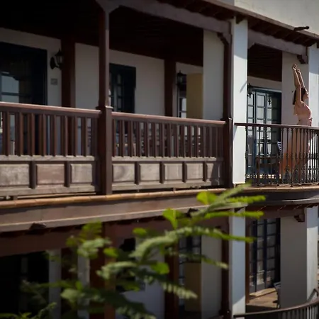 Hotel Nazaret Mansion 3*