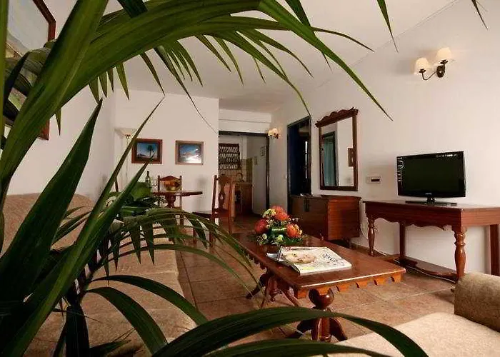 מלון Nazaret Mansion קוסטה טגוויסה