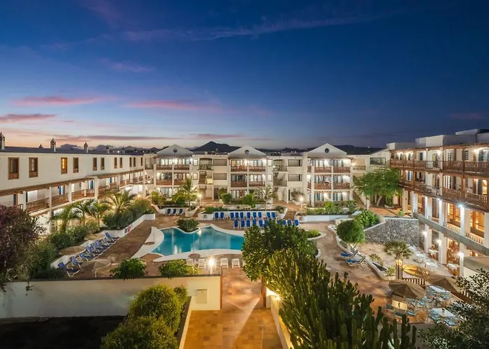 מלון Nazaret Mansion 3*