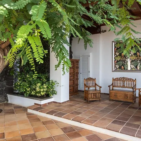 Отель Nazaret Mansion