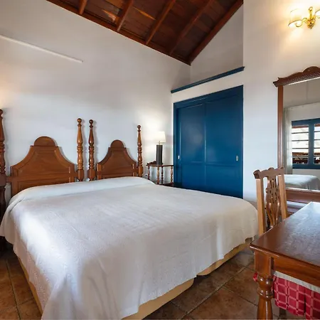 Отель Nazaret Mansion