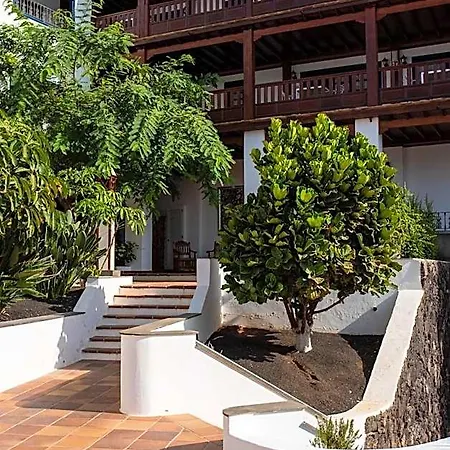 Hotel Nazaret Mansion 3*