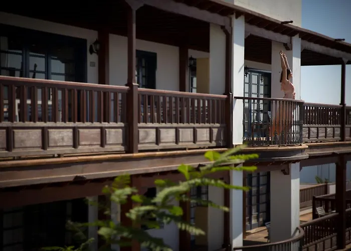 Hotel Nazaret Mansion 3*